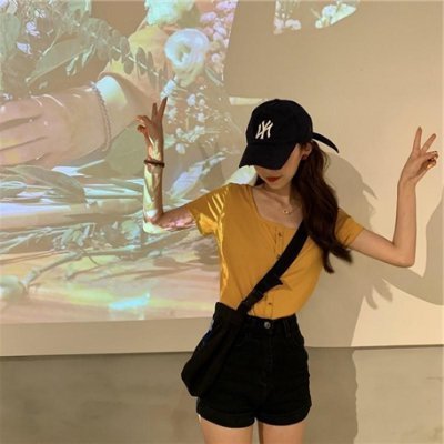 Mayu86817544.jpg