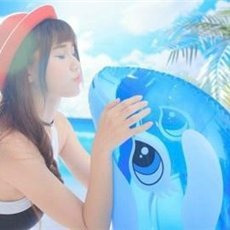 RENA19984644.jpg