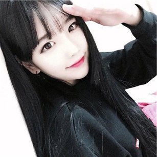 Chiharu54331865.jpg