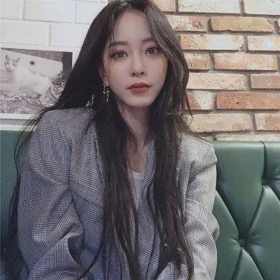 yasuko73878456.jpg