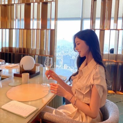 Qq85132443Q.jpg