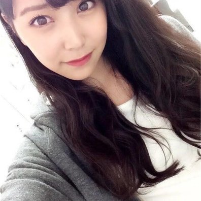 Yuko74349437.jpg