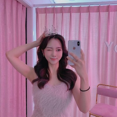 t9XshD4jVL7Z41F.jpg