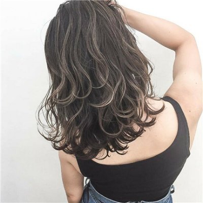 MAI80993594.jpg