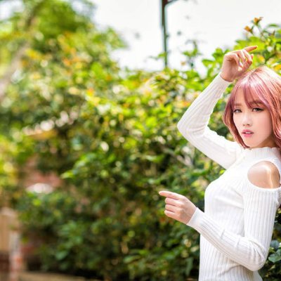 Youna34209351.jpg