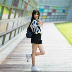 Karen90770159.jpg