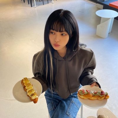 Hina84633863.jpg