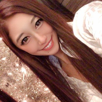 hNH4uqdKrVsNSd5.jpg