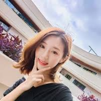 zi_emiri.jpg
