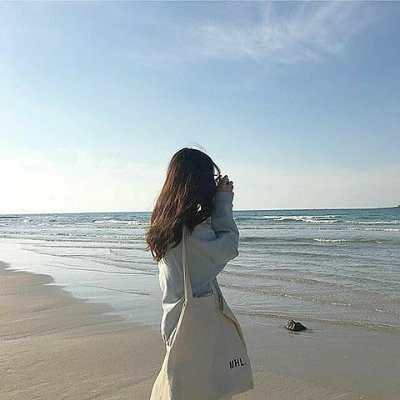 RINA89582137.jpg